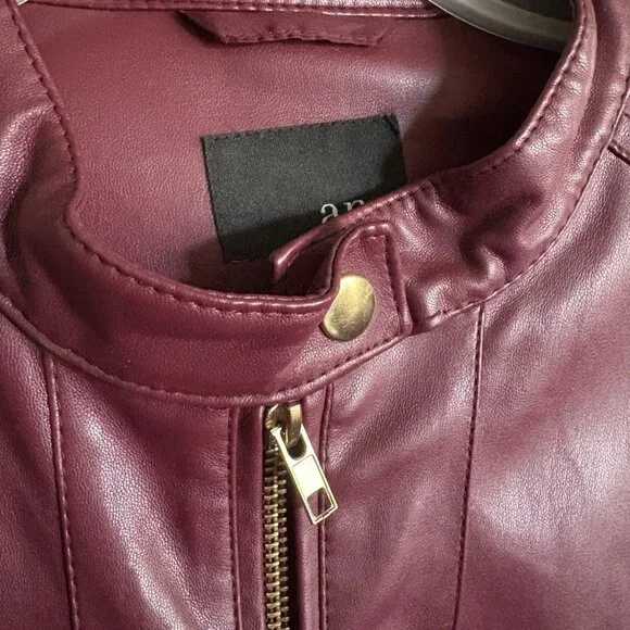 A.N.A. Moto Jacket Women's Size XL Maroon Vegan Leather Zip Pockets - Picture 3 of 4